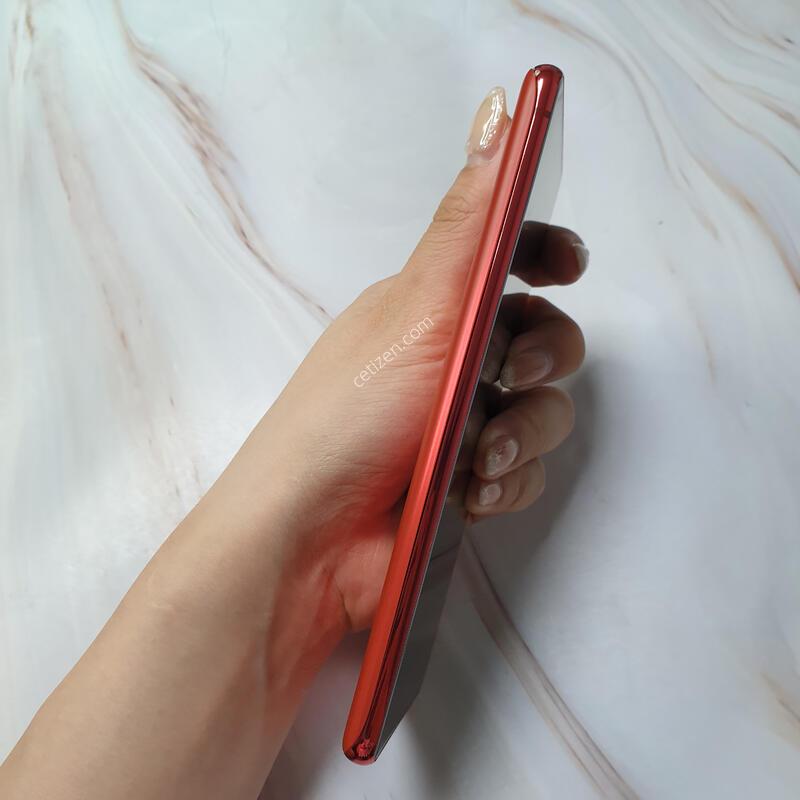 SK ������ S20FE ���� 128G ������ �Ǹ��մϴ�