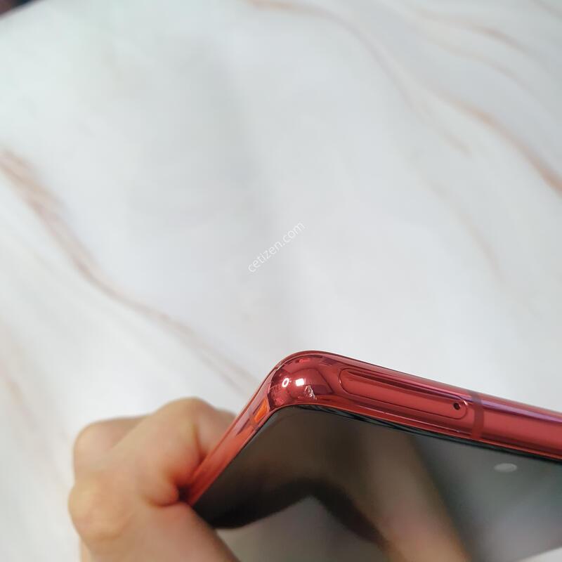 SK ������ S20FE ���� 128G ������ �Ǹ��մϴ�