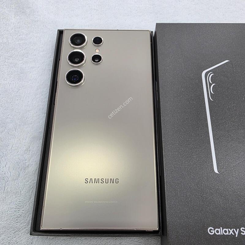 ������S24��Ʈ�� ƼŸ�� 256GB  ���������� ��뷮 ���� �̻��������Դϴ� ���⽺������