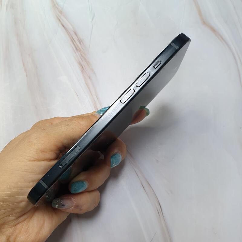 ������15 ���� 128G S�� �Ǹ��մϴ�