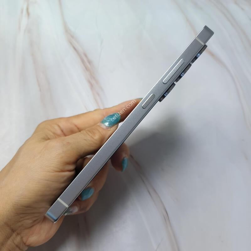 LG ������ S25��Ʈ�� ƼŸ���ǹ����� 256G S�� �Ǹ��մϴ�