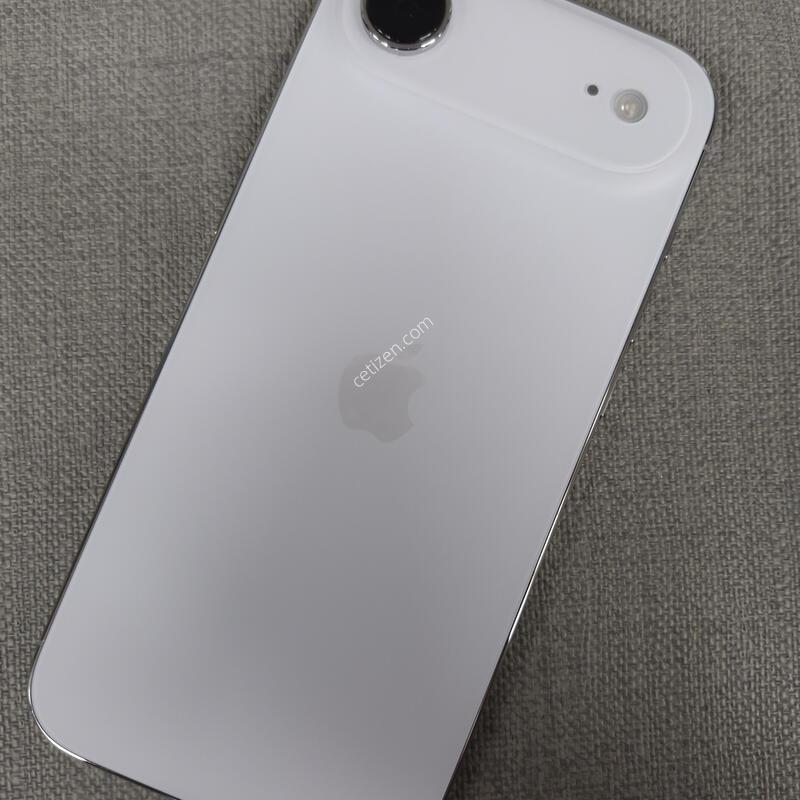 [SSS��] ������ 17 Air 256G �Ǹ��մϴ�