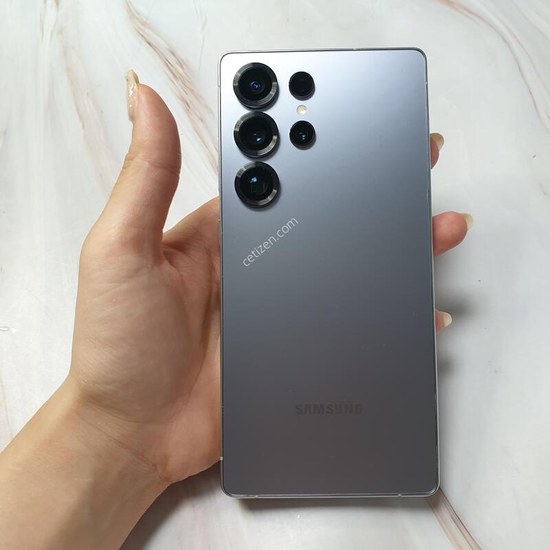 LG ������ S25��Ʈ�� ƼŸ���ǹ����� 256G A�� �Ǹ��մϴ�
