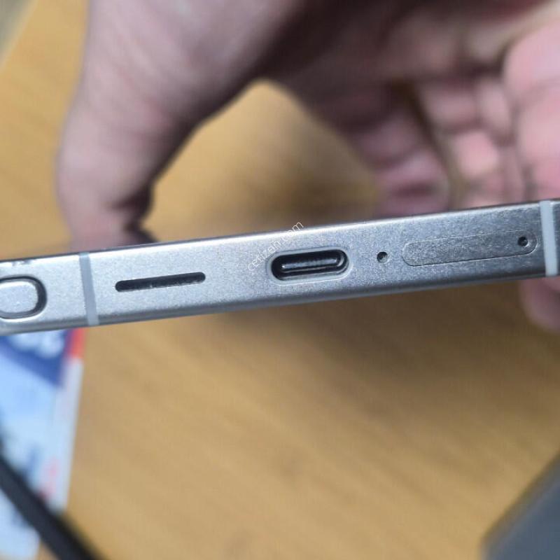 ������ S25 ��Ʈ�� 512G �˴ϴ�.