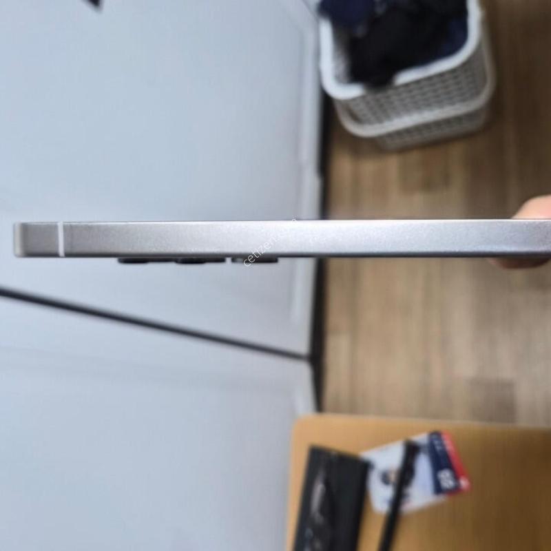 ������ S25 ��Ʈ�� 512G �˴ϴ�.