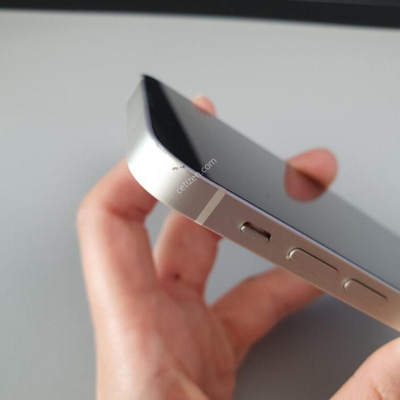 ������13 �̴� / 256GB / ȭ��Ʈ / ���͸����� 66%