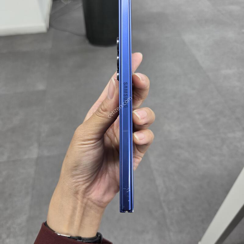 �Ｚ ������ Z����7 256GB ���� �߱�