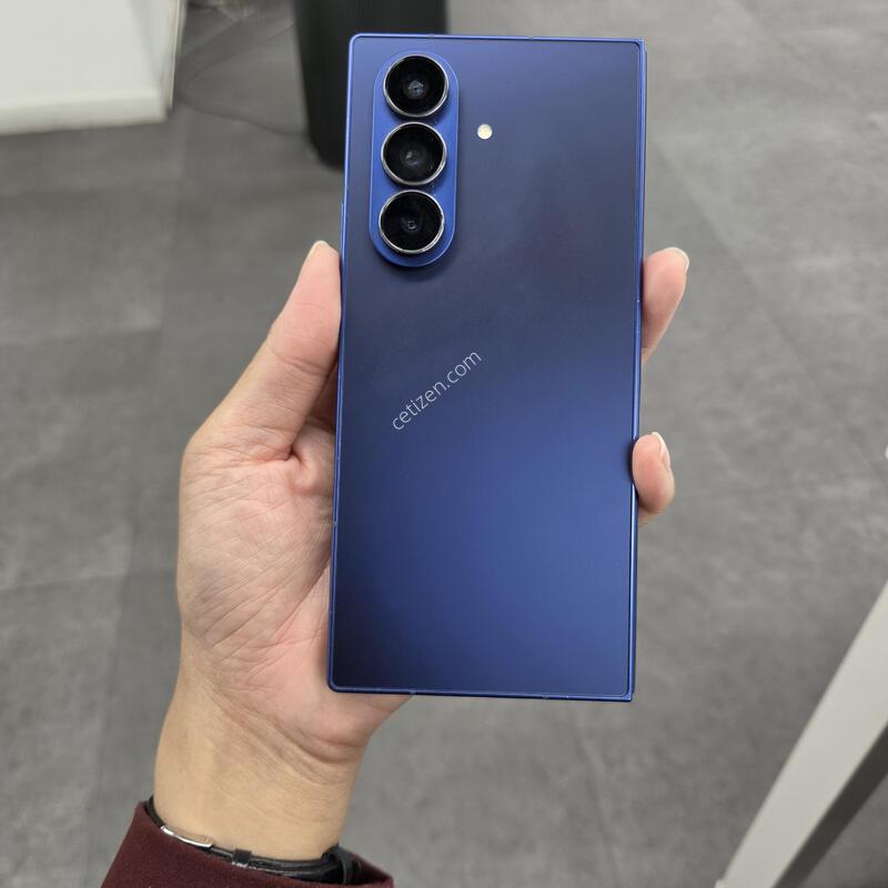 �Ｚ ������ Z����7 256GB ���� �߱�