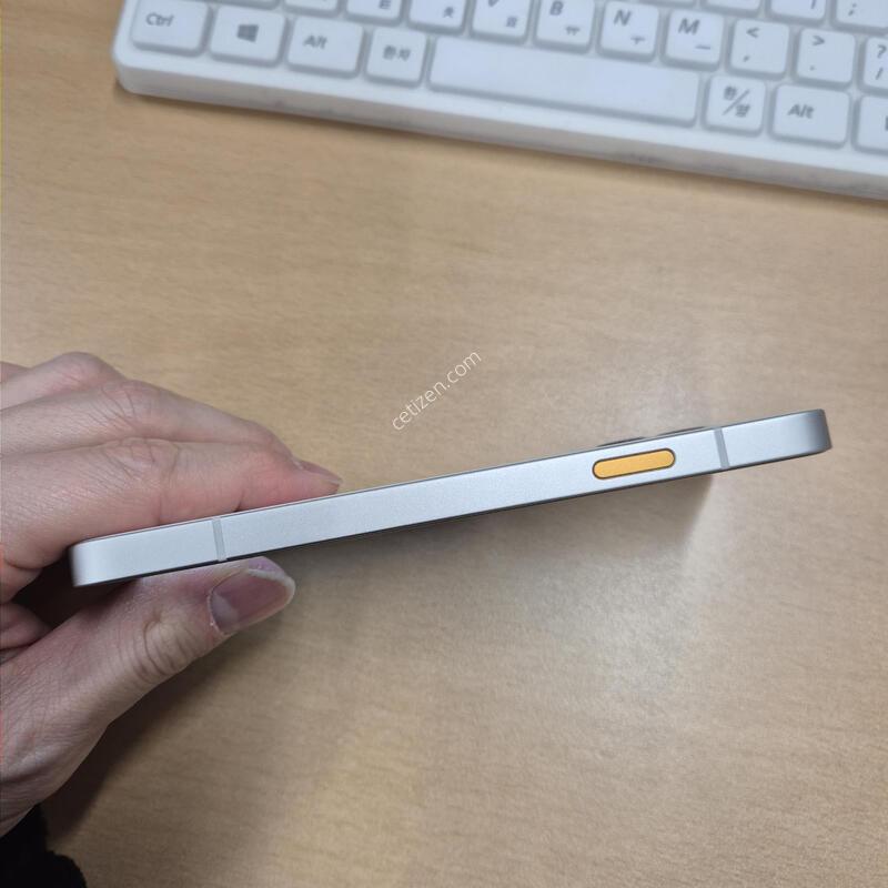 ���̺� �ó���� ȭ��Ʈ A�� 128GB