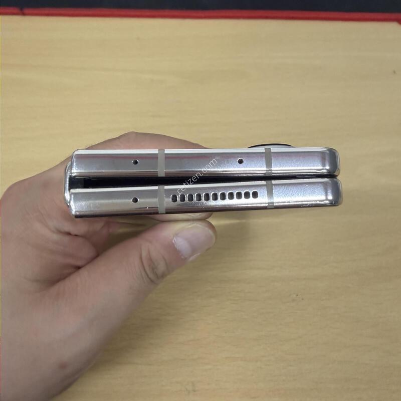 ������Z����4 ������ 512GB