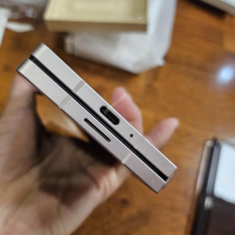 SM-F956N512 ����6��ũ 512Gb