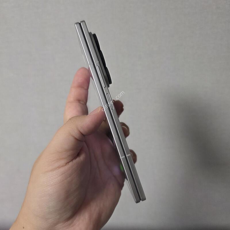 ������ Z����7 �ǹ� 256�Ⱑ �ڱ��� A�� �Ⱦƿ�~