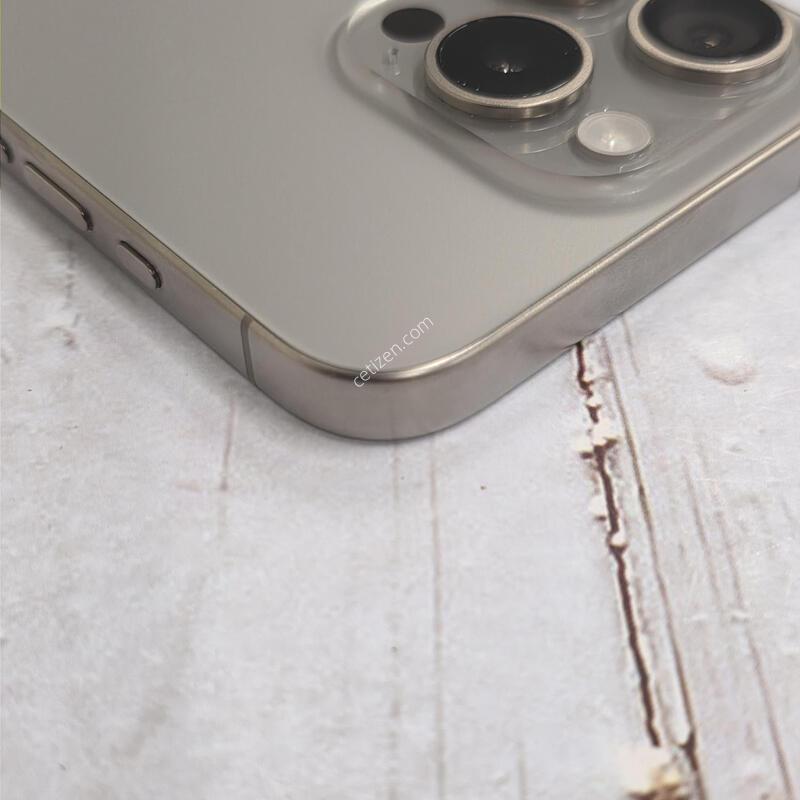 15���� 256GB