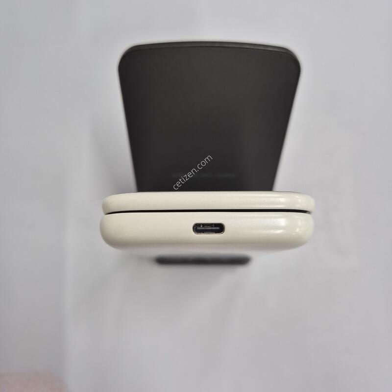 ��Ÿ������ ȭ��Ʈ 32GB