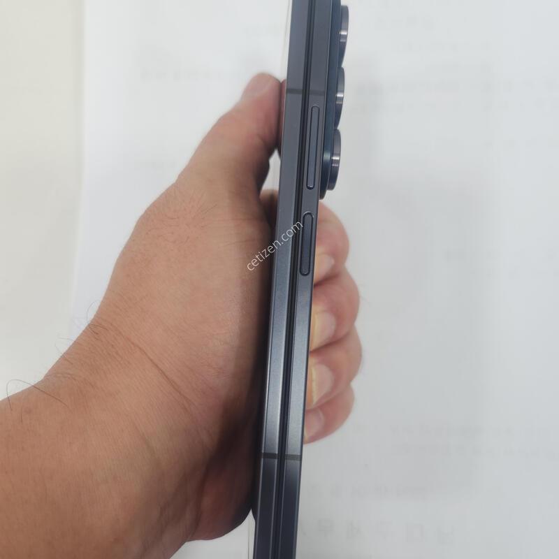 �ＺF966����512G�Ǹ�