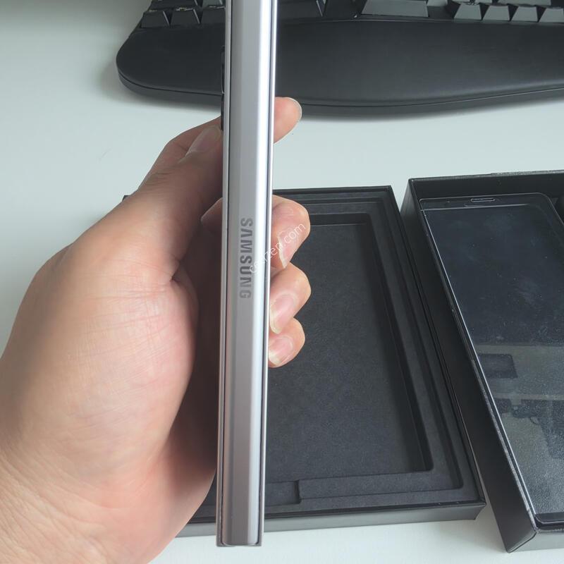 ������ ����6 1TB SKT
