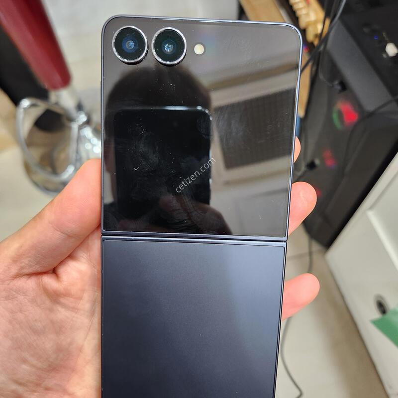 A��  �ø�7 512GB
