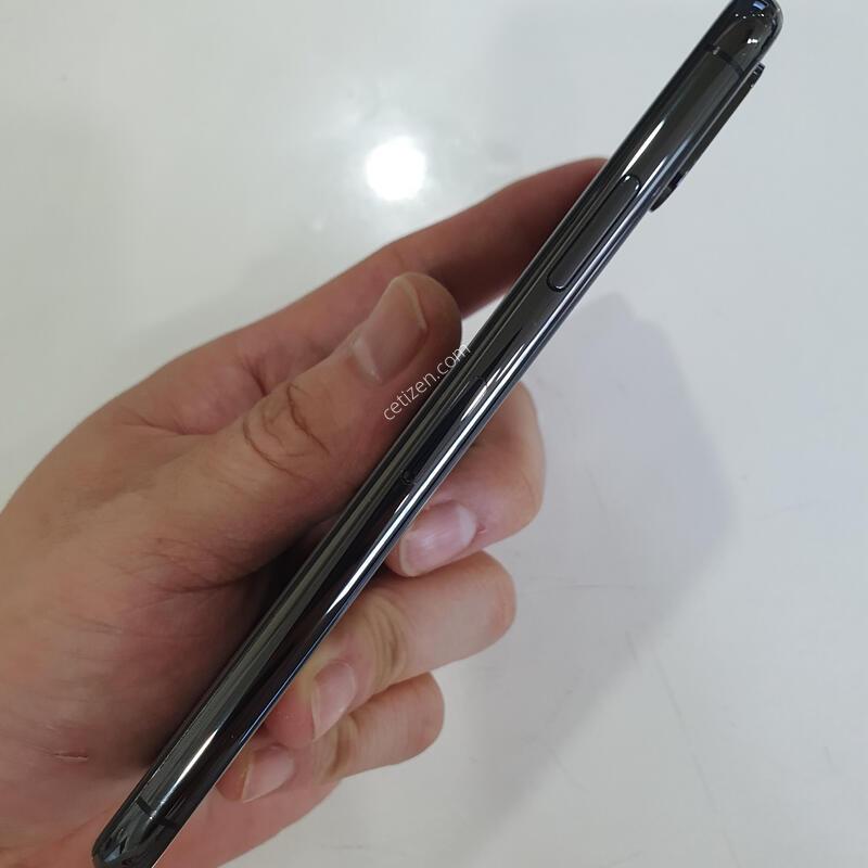 ������XS 256G ���ܻ� �������⽺ ������ �߰��� �����