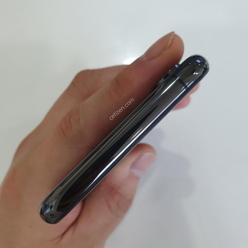 ������XS 256G ���ܻ� �������⽺ ������ �߰��� �����