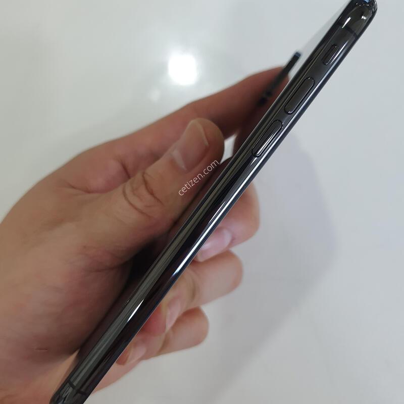 ������XS 256G ���ܻ� �������⽺ ������ �߰��� �����
