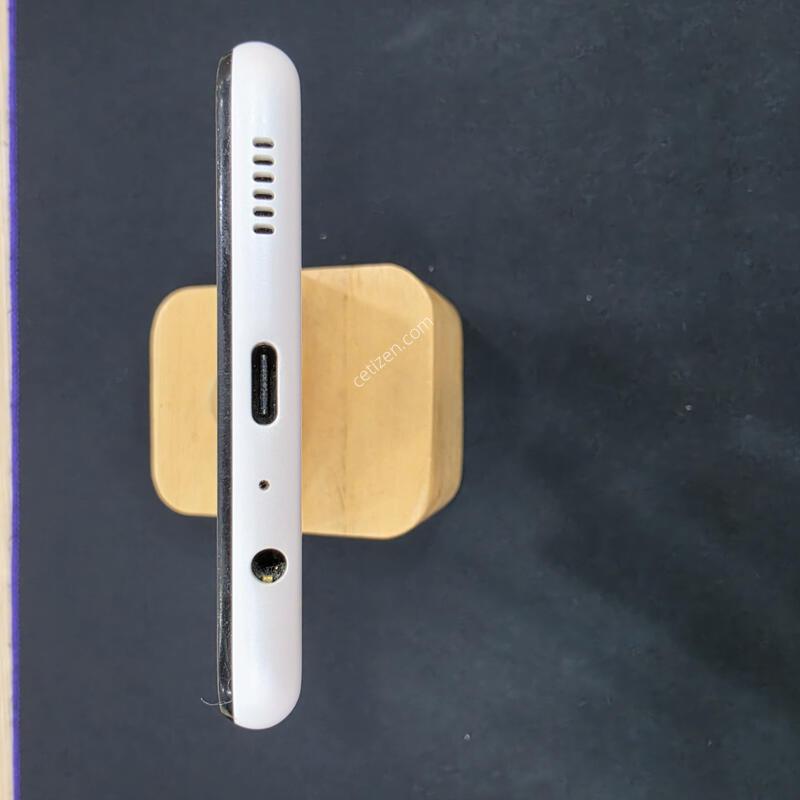 SKT ������A136 ȭ��Ʈ