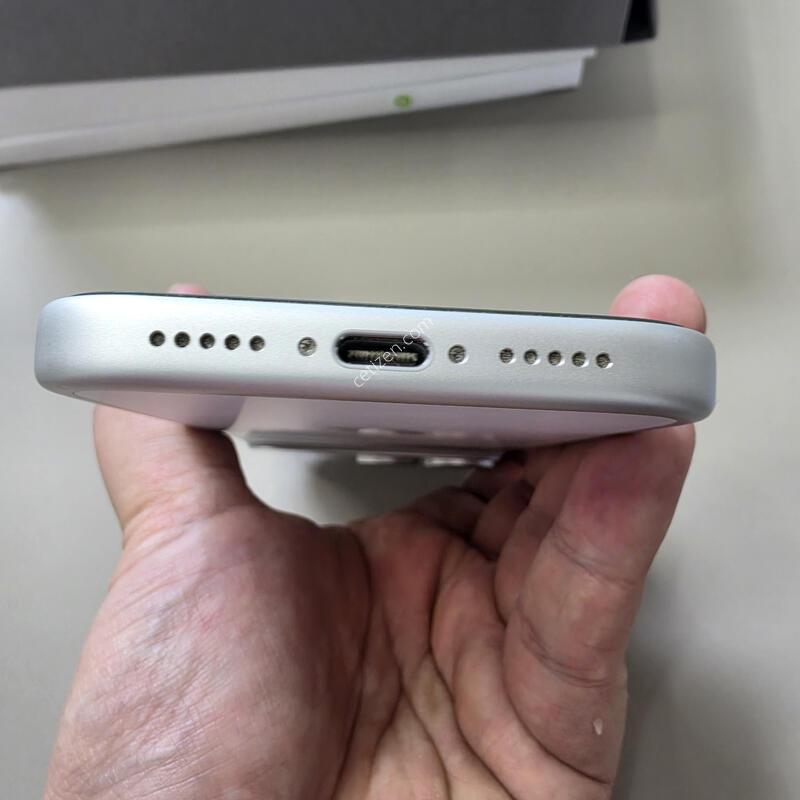 ������ 17���νǹ� 256GB