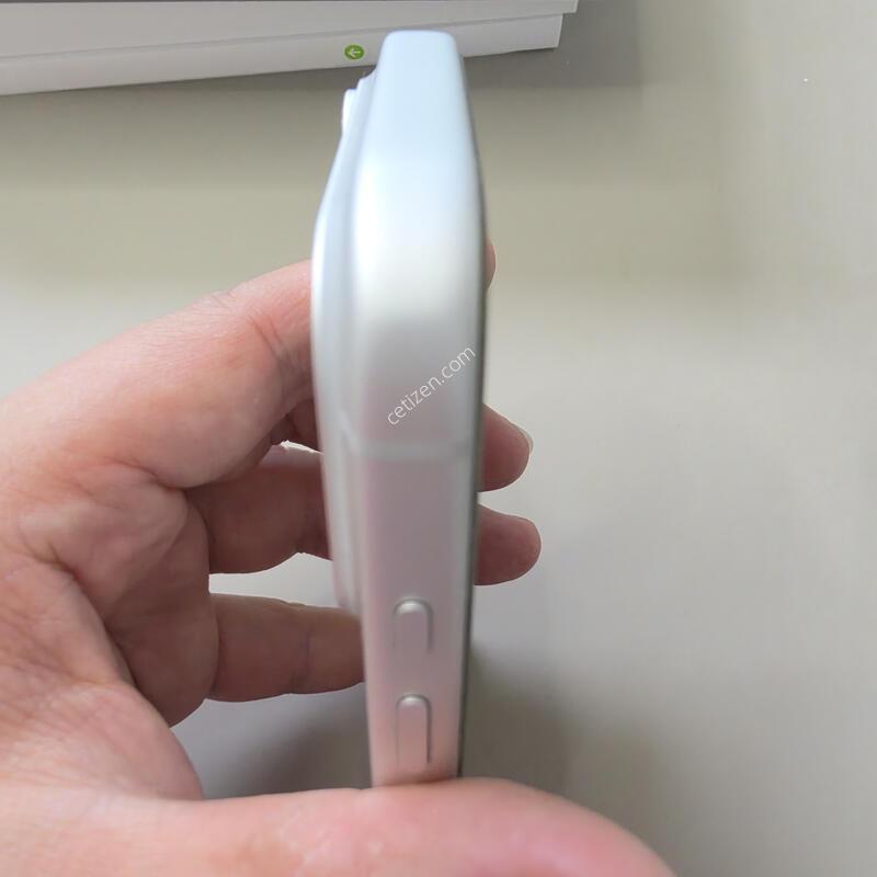 ������ 17���νǹ� 256GB