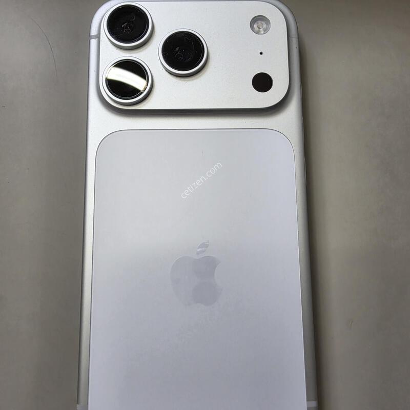 ������ 17���νǹ� 256GB
