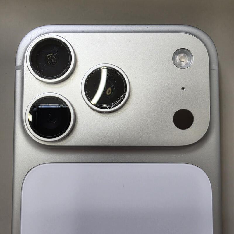������ 17���νǹ� 256GB