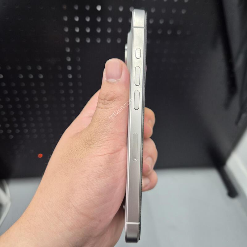 ������ 15 PRO ȭ��Ʈ 128G(���ܻ�/�ܰ�S/������)
