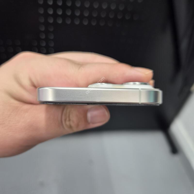 ������ 15 PRO ȭ��Ʈ 128G(���ܻ�/�ܰ�S/������)