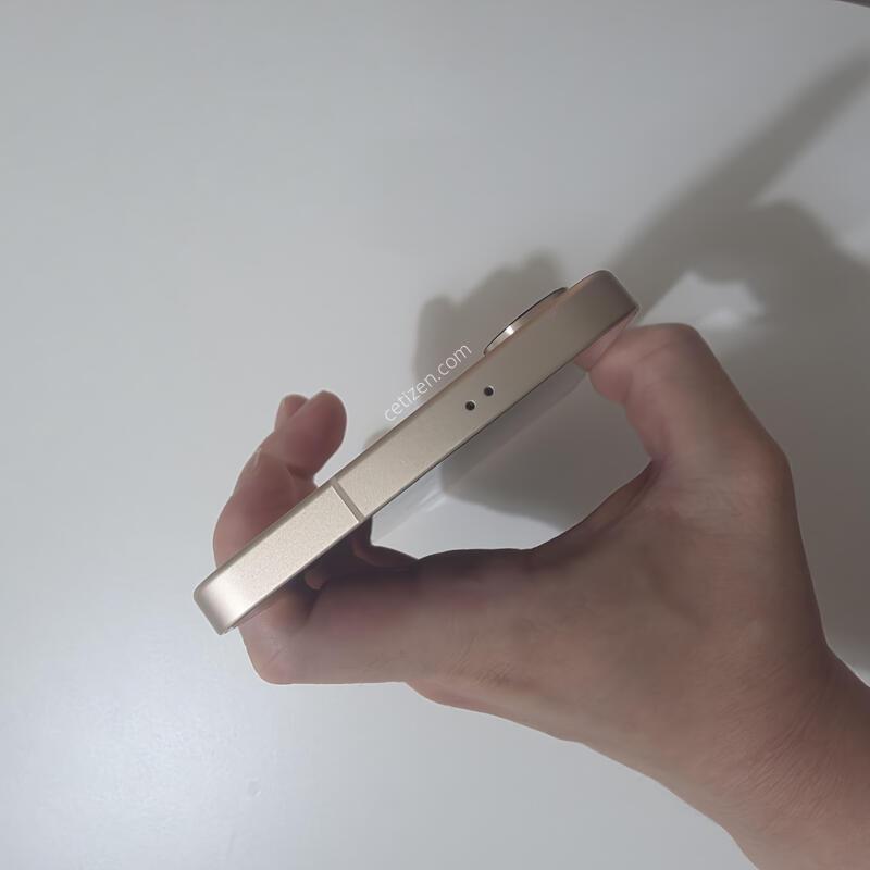 ������ S25+�÷��� ��ũ��� 512GB