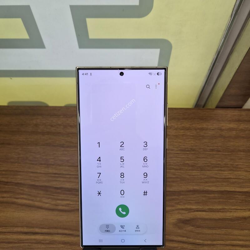 24��Ʈ�� 256�Ⱑ ���̿÷�