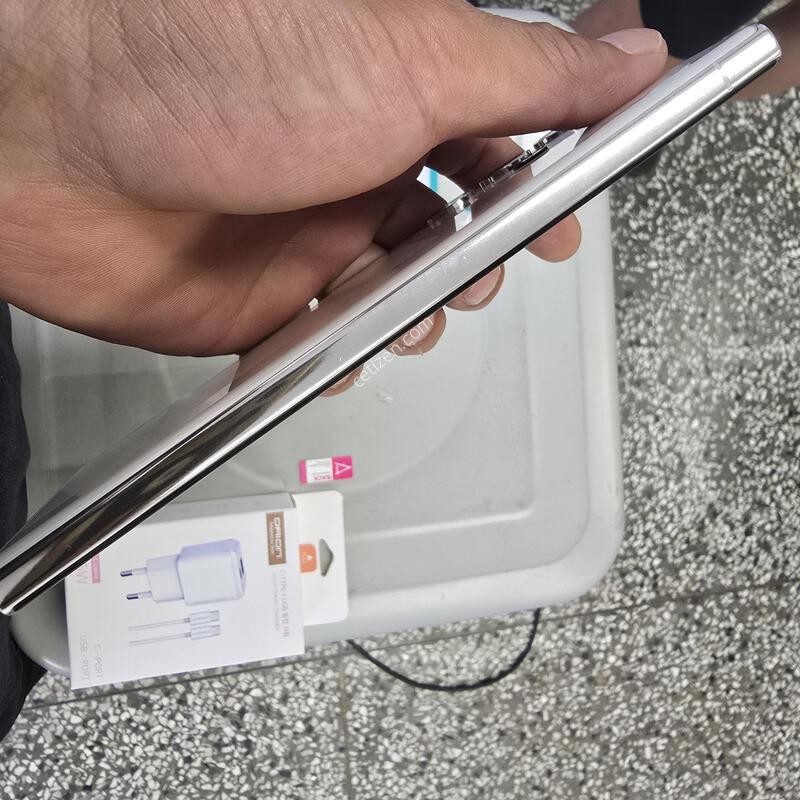SK S23��Ʈ�� (S918) 256G ȭ��Ʈ���� ����� �˴ϴ�