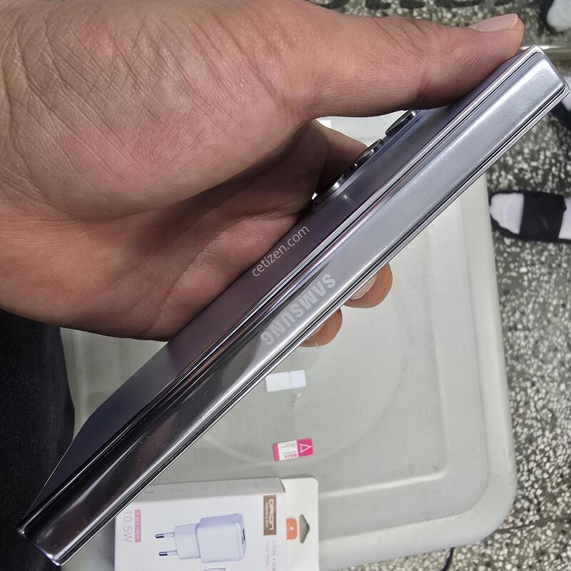 SK ����5(F946) 256G ������� ����� �˴ϴ�