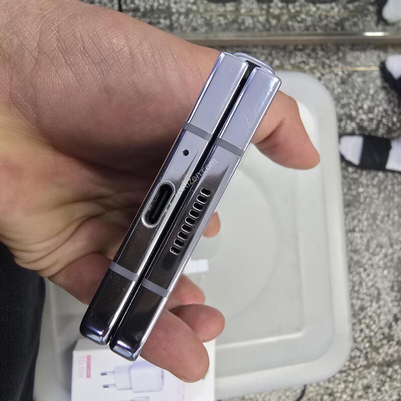 SK ����5(F946) 256G ������� ����� �˴ϴ�