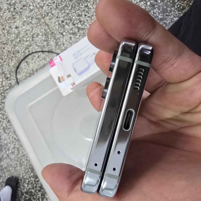SK  �ø�5(F731) ��Ʈ���� 512G ����� �˴ϴ�