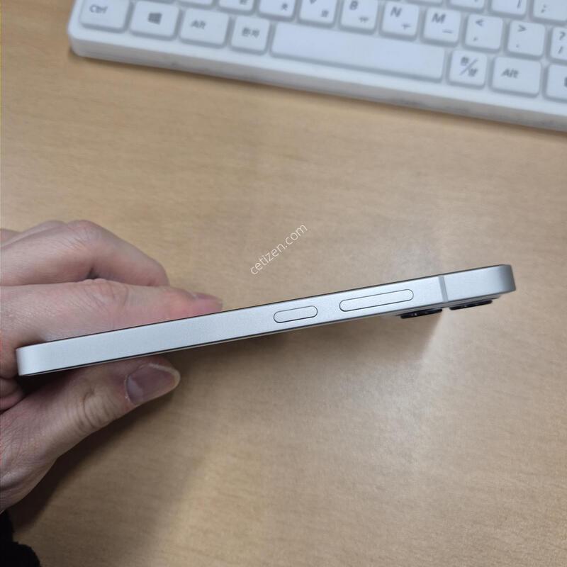 ���̺� �ó���� ȭ��Ʈ A�� 128GB