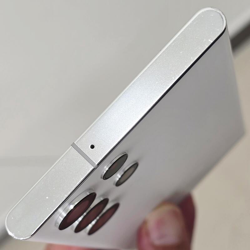 ������ S22 ��Ʈ�� ȭ��Ʈ 256GB