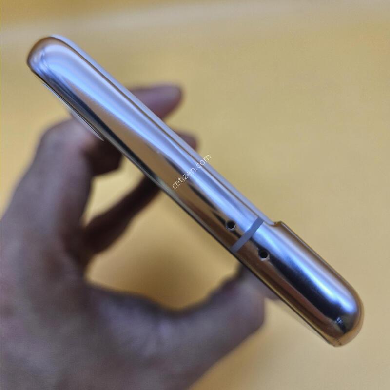 [���۱�]������S21 �ֻ������� 256G ��ũ ����� �߰���