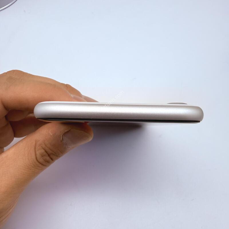 ������se2  128GB ���۱� �Ǹ�