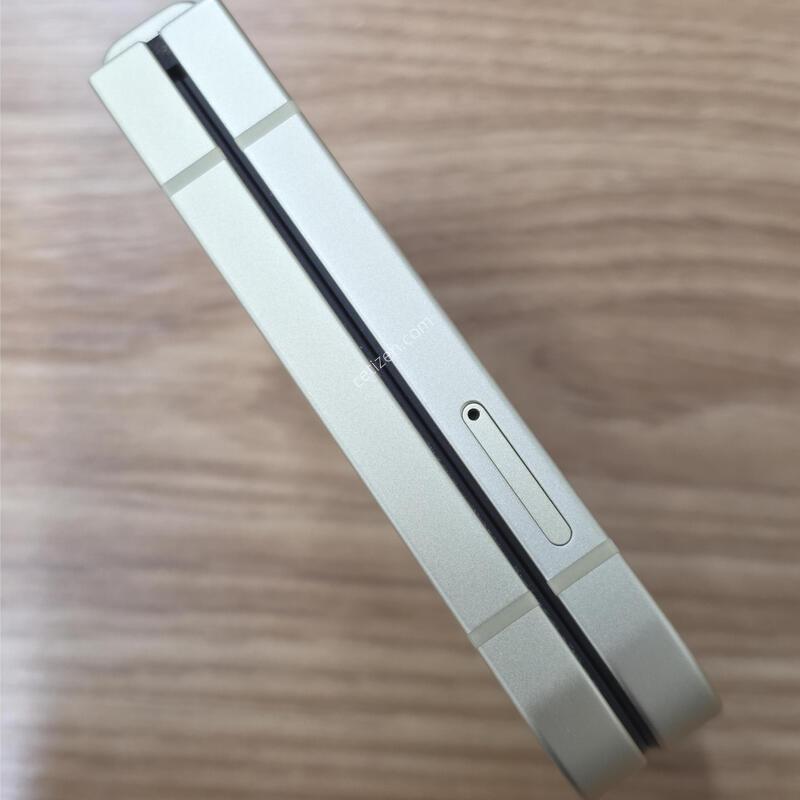 �ø�6 256GB ���ο�