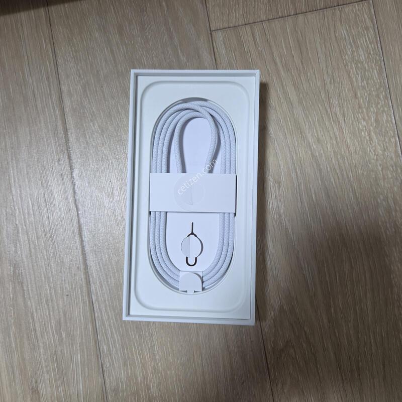 ������16����