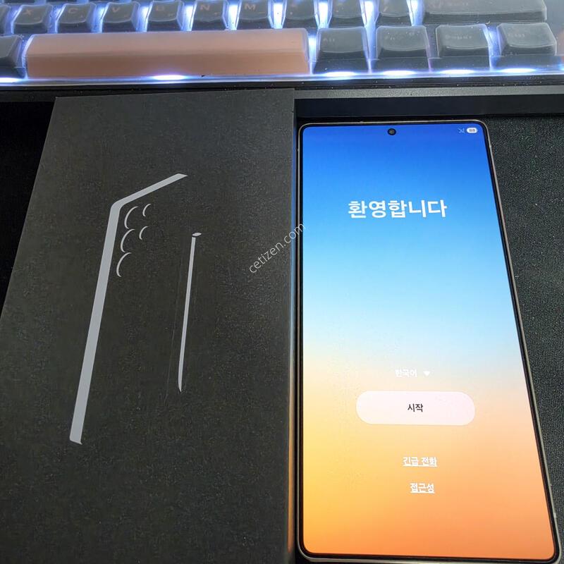 S25��Ʈ�� 256GB ���þ��� ���� ƼŸ���׷��� Ǯ�ڽ�