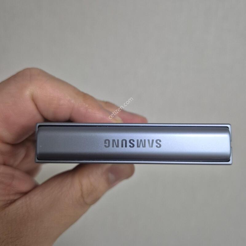 �ø�6 512G LCD�ҷ� �ܰ��� A�� - 01757