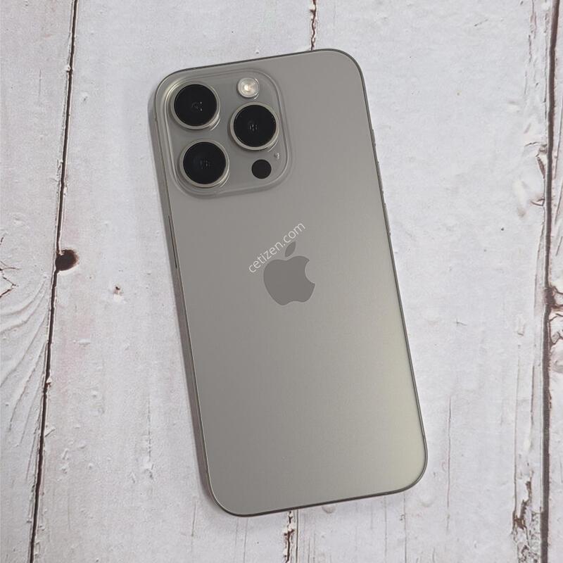 15���� 256GB