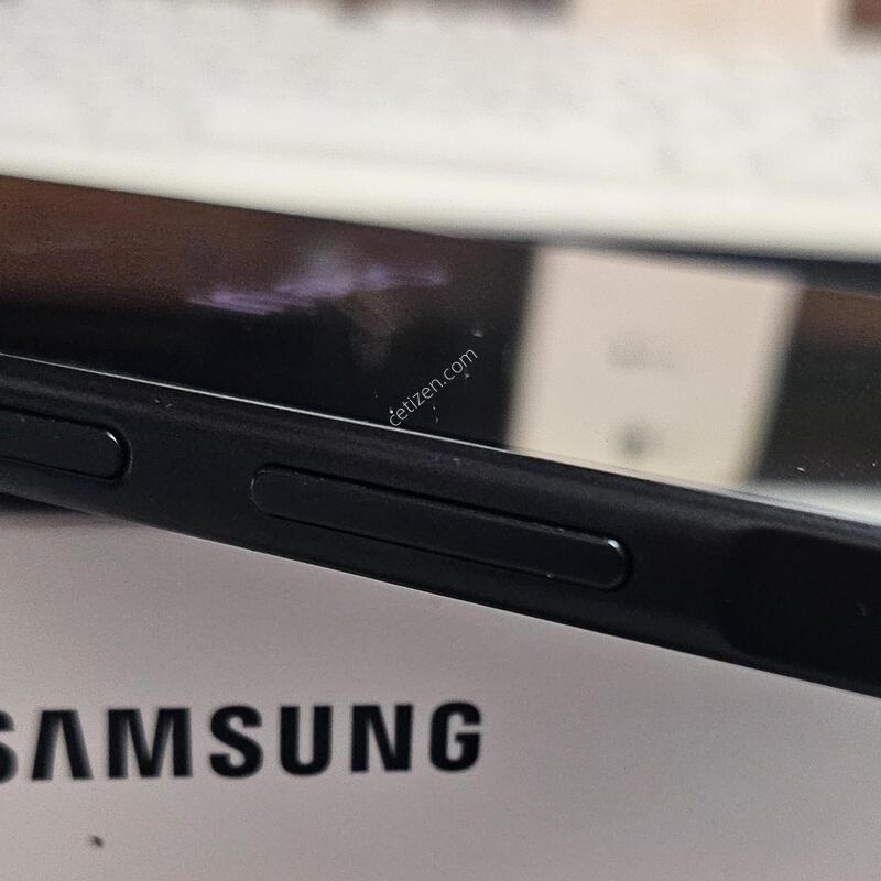 Galaxy A17 ���Ͱ��� ���Դϴ�.