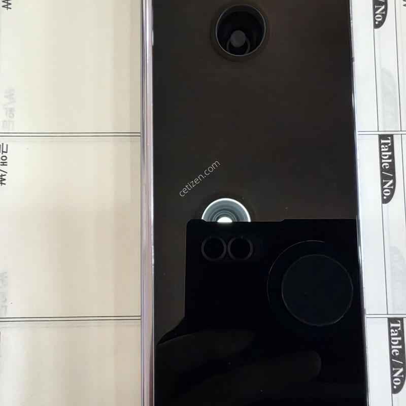 F946 ���̽����� 256�Ⱑ �ܺξ��� �ϴ� ���־ణ ��  �̼��ܻ�