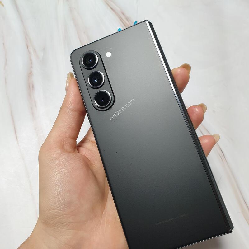 SK ������ Z����5 5G ���� 512G S�� �Ǹ��մϴ�