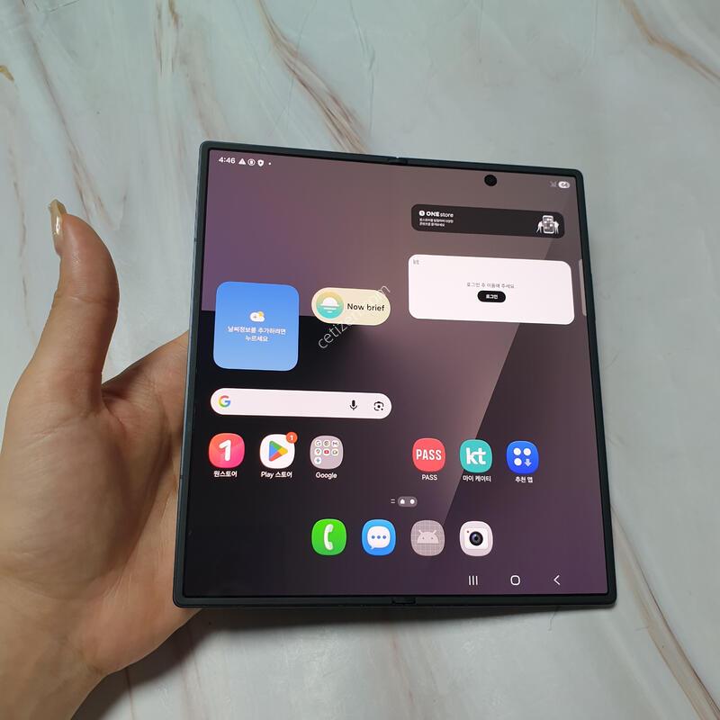 KT ������ Z����7 5G ���� 256G A�� ������ �Ǹ��մϴ�